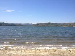 Villa Near Les Etangs de Bages Lake