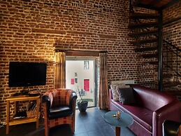 Spacious Apartment near Town Center in Mesch