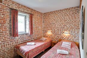 Spacious Apartment near Town Center in Mesch