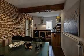 Spacious Apartment near Town Center in Mesch