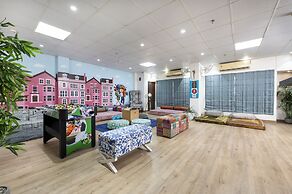 House of Backpackers