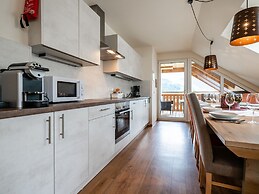 Cozy Apartment in Gosau With Shared Sauna