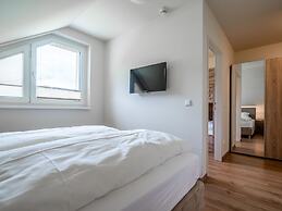 Cozy Apartment in Gosau With Shared Sauna