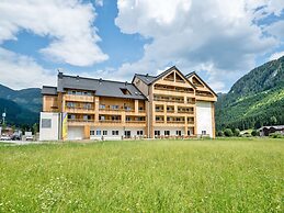 Cozy Apartment in Gosau With Shared Sauna