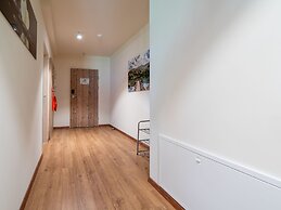 Spacious Apartment in Gosau near Ski Area