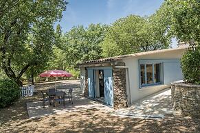 Cottage With River Views, Uzer