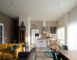 Luxurious Penthouse With 3 Bathrooms, Near the Sea