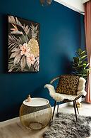 HOLT - Welcome to the Jungle