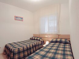 Piso De Dos Habitaciones Para Vacaciones a 2min de la Playa en Marina