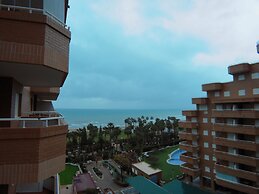 Piso de 2 Habitaciones en Marina D'Or primera linea de Playa VISTAMAR