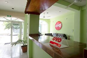 OYO Hotel Estacion,José Cardel,Parque Central Revolución