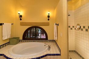 Casa Del Sol by Casago