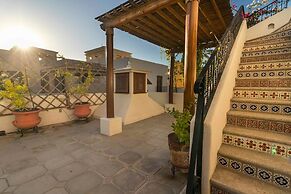 Casa De Amigos by Casago