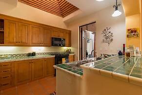 Casa De Amigos by Casago