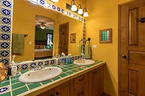 Casa De Amigos by Casago