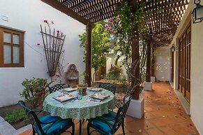 Casa De Amigos by Casago