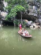 Tam Coc Rocky Bungalow