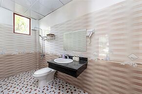 Tam Coc Rocky Bungalow