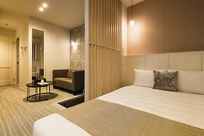 Grand Base Yakuin Odori