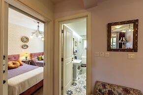 Castle Holiday Apartments