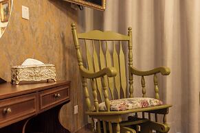 Castle Holiday Apartments