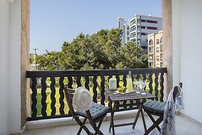 Castle Holiday Apartments