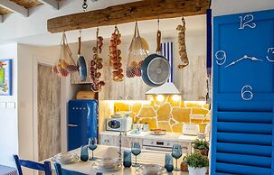 Castle Holiday Apartments