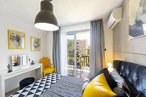 Castle Holiday Apartments