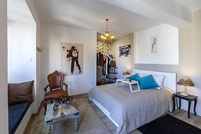 Castle Holiday Apartments