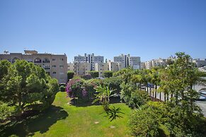 Castle Holiday Apartments