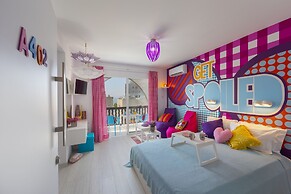 Castle Holiday Apartments