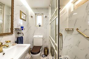 Castle Holiday Apartments