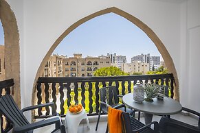 Castle Holiday Apartments