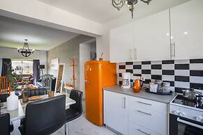 Castle Holiday Apartments