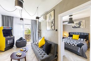 Castle Holiday Apartments