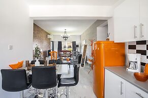 Castle Holiday Apartments