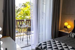 Castle Holiday Apartments