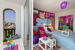 Castle Holiday Apartments