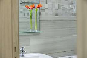 Castle Holiday Apartments