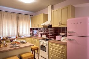 Castle Holiday Apartments