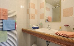 Appartement Christine by Skinetworks