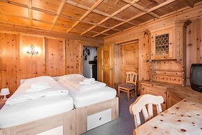 Heart Hotel Talhoff Nigg