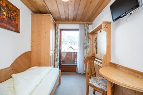 Heart Hotel Talhoff Nigg