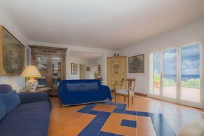 Villa Il Leccio sul Mare