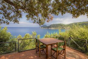 Villa Il Leccio sul Mare