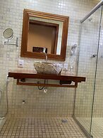 Carapitangui Pousada