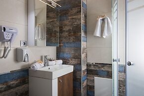 Elimia Suites & Studios