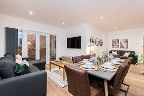 SGT Pepper’s Apartments