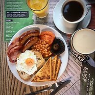 SGT Pepper’s Apartments