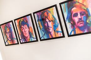 SGT Pepper’s Apartments